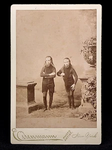 CABINET PHOTO - CIRCUS - WAINO & PLUTANO "THE WILD MEN OF BORNEO" BY EISENMANN - Picture 1 of 2