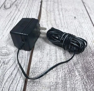 Hon - Kwang D6300-04 AC Power Adapter Output 3VDC 300mA - Black (Pelican Intec) - Picture 1 of 4