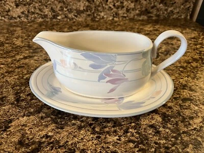 Керамический кувшин для лодки Studio Nova Tender Bloom с подложкой Y2325 - Изображение 1 из 4