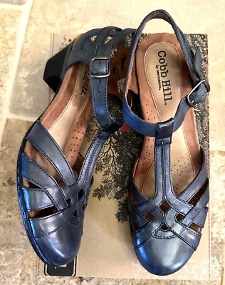 Cobb Hill Aubrey Navy Leather Strappy Shoes Size 10 Narrow - Image 1 of 4