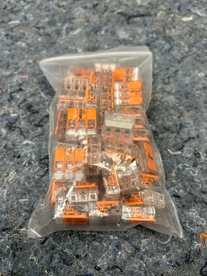 WAGO 221-413 Lever Nuts 3 Conductor Compact Wire Connectors, Bag of 50 - Image 1 of 4