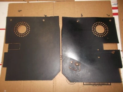 1979 1980 Altavoz Kick Panel Juego de piezas de ajuste Mazda RX-7 Foto 1 de 4