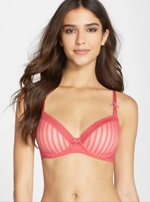 Sujetador Betsey Johnson Medias Rayas "Fiesta" y Rosa 30DD $48  Foto 1 de 4