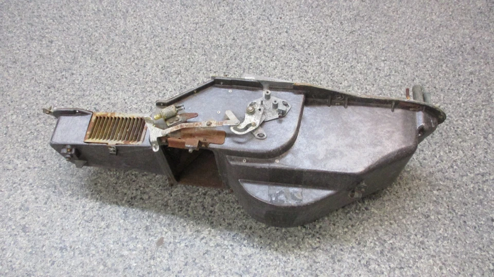 Chevrolet Impala Belair Caprice 1965 1966 caja térmica con aire acondicionado Foto 1 de 4