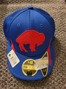 Buffalo Bills NFL New Era Low Profile Fitted Hat Size 7 1/4 - Picture 1 of 4