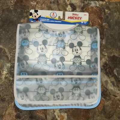 Baberos Disney Junior Mickey Mouse - Atrapa migas - Paquete de 2 - Totalmente nuevos Foto 1 de 3