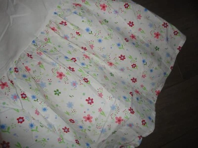 FALDA DE CAMA DE 14" PARA GRANERO DE CERÁMICA FLORAL PRADO FLORES ROJO ROSA AZUL VERDE BLANCO  Foto 1 de 4