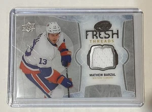 2016-17 Upper Deck Ice Hockey Mathew Barzal Material Card - Picture 1 of 2