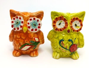 Vintage Owl Salt and Pepper Shakers, Colorful Ceramic Retro Folk Art Style - Picture 1 of 7