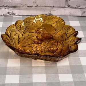 Braunglas Bonboniere Servierschale Blätter Beeren unterhaltsam Party Dekor 7" - Bild 1 von 6