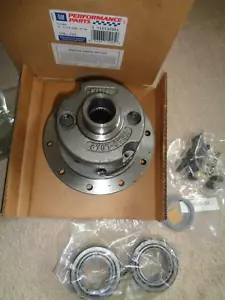 GM 10132881 PERFORMANCE DANA 44 LIMITED SLIP REAR DIFFERENTIAL OEM NOS - Picture 1 of 7