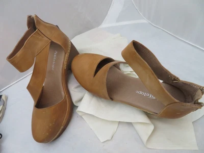 Antelope   Leather  Ankle Wrap Pumps  Platform 3 inch Block Heel  Tan  Good - Image 1 of 4