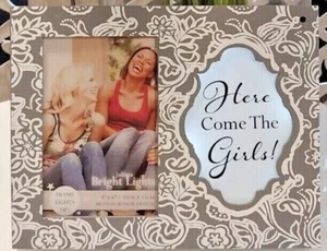 Light Up Frame -Here Come The Girls, Hen Party, Sisters, Bestfriend, Mothers Day - Picture 1 of 9