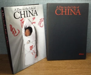 A DAY IN THE LIFE OF CHINA 1989 SLIPCASE Photojournalists Mongolia Tibet Beijing - Imagen 1 de 12