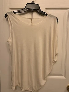 Maggie Ward  Asymmetric Ivory Top Slouchy Tee Short Sleeve Size XS - Picture 1 of 11