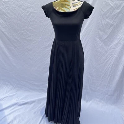 Alice + Olivia Maxi Dress 6 Off the Shoulder Pleated Black Cocktail $495 NWT - Image 1 of 4