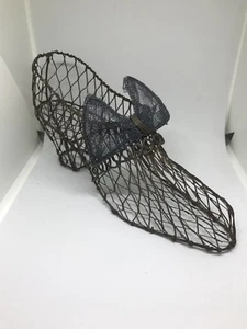 VINTAGE VIKTORIANISCHER STIL BOUDOIR DAMEN DRAHT NEUHEIT DISPLAY SCHUH SCHMUCKHALTER - Bild 1 von 12