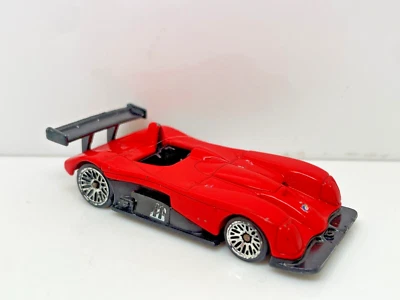 HOT WHEELS PANOZ LMP ROADSTER RED 1:64 107 - Image 1 of 4