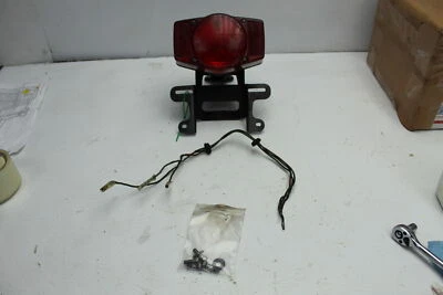 Honda CB450 K6 1973 (#391) luz trasera luz de freno trasera Foto 1 de 4