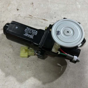 85710-28080 MOTOR ASSY, POWER WINDOW REGULATOR, FRONT RH, toyota, - Foto 1 di 1