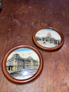 Coppia di cornici rotonde vintage con foto dei punti di riferimento del Belgio - Foto 1 di 5
