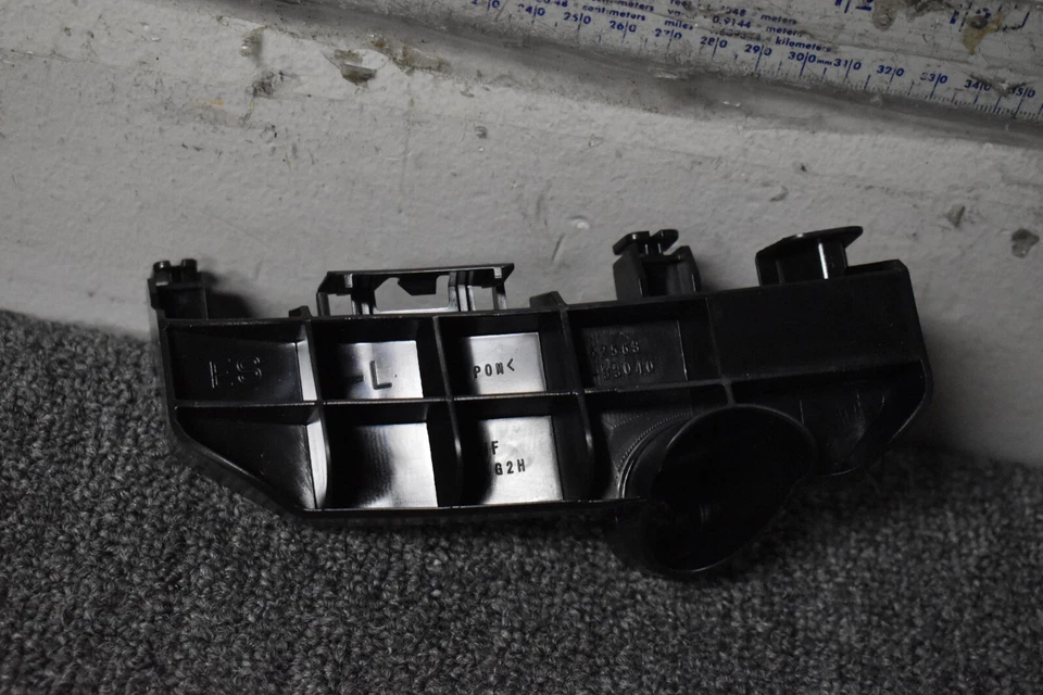 Lexus Es350 2013-2018 retenedor lateral trasero OEM de fábrica Foto 1 de 4