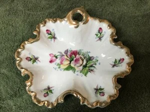 BEAUTIFUL VTG HAND PAINTED TRINKET DISH, BON BON DISH, MINI SOAP DISH GOLD TRIM - Picture 1 of 1