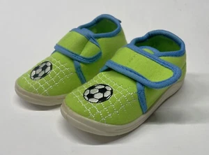 Hausschuhe Kinder PLAYSHOES Fussball Gr.24/25 NEU Schuhe Kita Jungen Klett - Bild 1 von 20