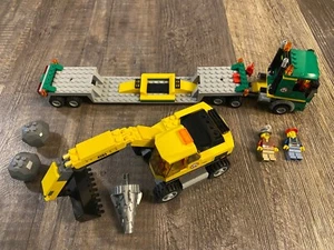 LEGO City 4203: Excavator Transporter - Complete with Minifigures 2012 - Picture 1 of 16