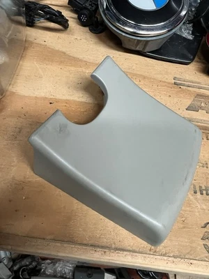 2000-2006 Mercedes-Benz W220 S430 S500 S55 CL500 rear view mirror Rain Cover Cap - Image 1 of 2