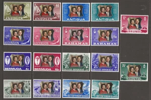 S-502 Queen Elizabeth II / A Small Collection Early & Modern Mint Never Hinged + - Picture 1 of 2