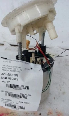 07-13 BMW 328i Conjunto Bomba Combustible Pasajero Derecho Bomba Y Transmisor Foto 1 de 4