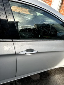 Hyundai i40 CRDI 2011 puerta delantera cercana del conductor titanio plata T6S O/S/F - Imagen 1 de 5