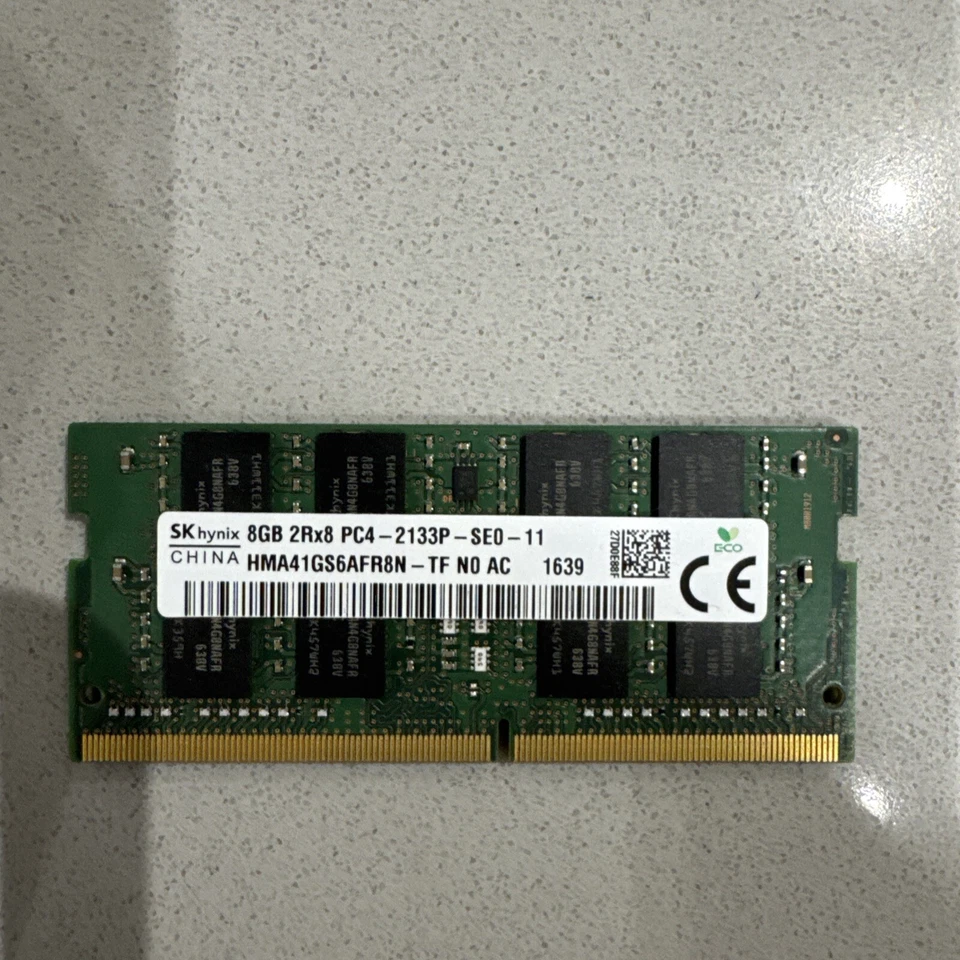 SK Hynix PC4-17000 PC4 2133P 8GB 1X8GB DDR4 2RX8 2133MHz 260pin Laptop Memory  - Image 1 of 1