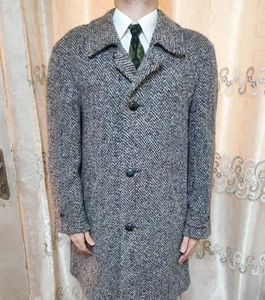 1970s Vintage handtailored pure wool tweed classic herringbone over coat 44R 46R - Picture 1 of 14