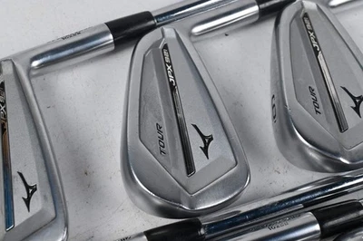 Mizuno JPX 921 Toureneisen / 4-PW / Regular Flex Project X Gewehrschäfte - Bild 1 von 4
