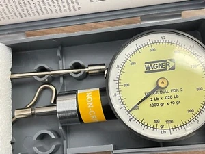 Wagner Dual FDK 2 Push/Pull Force Gauge w/ Bracket(3D) - Picture 1 of 6