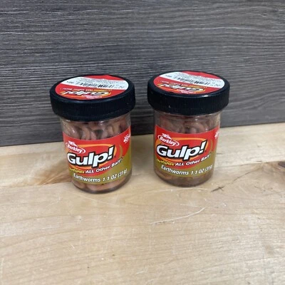 Paquete de 2 tarros Berkley Gulp 1,1 OZ lombrices de tierra marrones GEW-BR cebo para peces nuevos Foto 1 de 3
