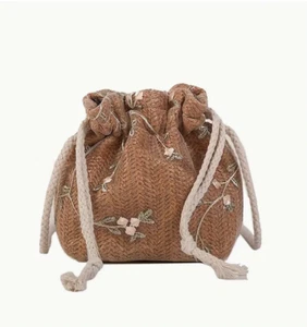 Hecho a mano Crochet Pequeño Cordón Bandolera Cartera Bolso de mano Playa Viaje - Imagen 1 de 4