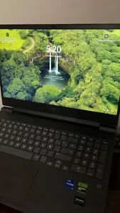 HP victus 16-r0015ns-RTX4060 (8gb vram)-Core i7 13700h-16GB DDR5 RAM-1 TB SSD - Bild 1 von 5