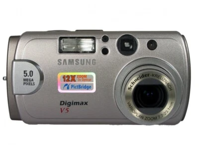 Samsung Digimax V5 5.0MP Digital Camera - Silver - Image 1 of 2