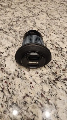 Objetivo Nikon AF G Nikkor 28-100 mm f/3,5-5,6  Foto 1 de 4