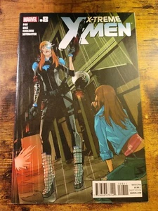 X-treme X-men #8 - Picture 1 of 10
