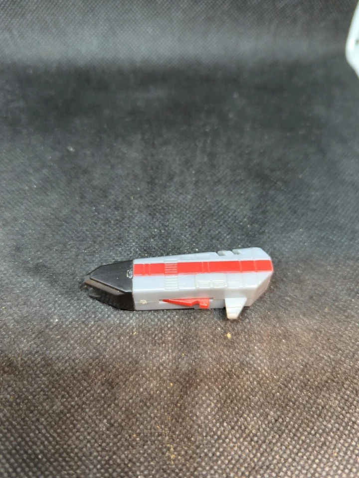 Hasbro Transformers Armada Starscream Action Figure Missile Launcher Part  - Image 1 of 1