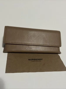 BURBERRY AUTHENTIC CAMEL BROWN SOFT EYEGLASSES SUNGLASSES CASE WITH CLOTH - Picture 1 of 3