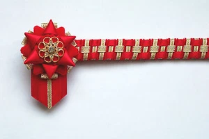 RED AND GOLD - LUXURY CORNERSTONE BROWBAND - VELVET SHOWING BROWBAND - Picture 1 of 1