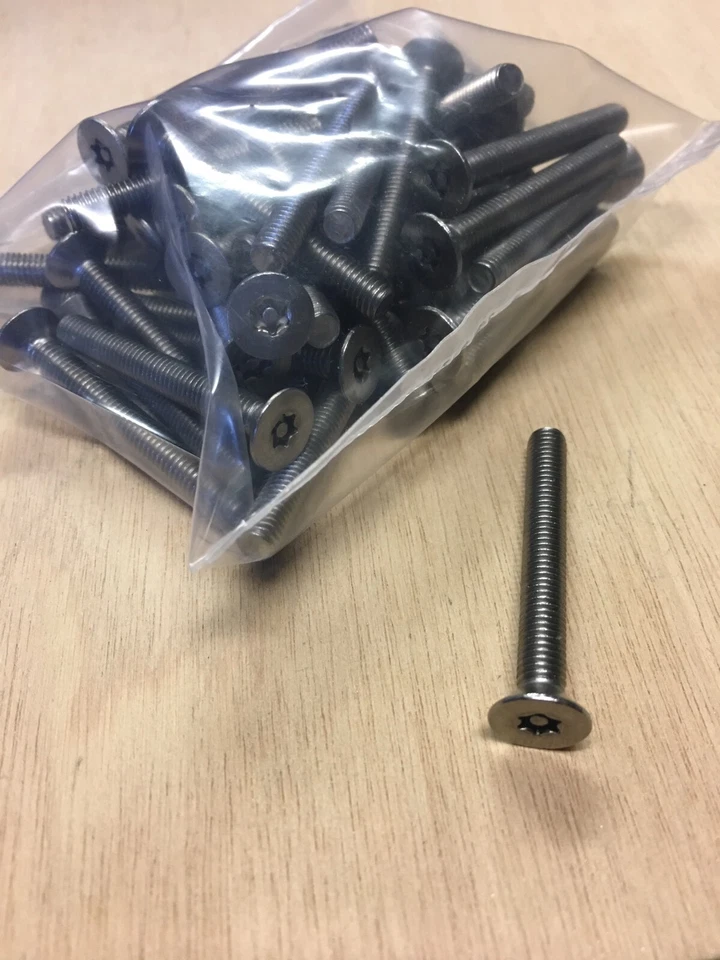 VITE ACCIAIO INOX M5X35 TESTA PIANA SVASATA CHIAVE TORX T25 PIN SICUREZZA 20PZ. - Immagine 1 di 1