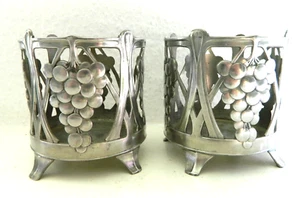 antik Jugendstil 2 Flaschenhalter Zinn versilbert Weintrauben - Bild 1 von 4