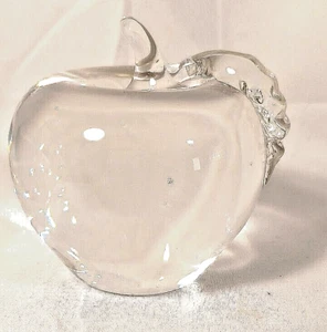Pisapapeles Apple de vidrio artístico transparente - 2,75" - Imagen 1 de 5