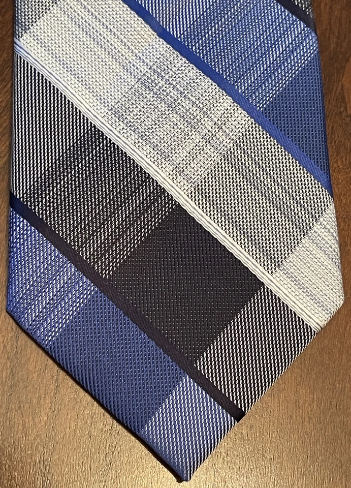 Corbata de cuello Van Heusen azul negro gris 100 % poliéster para hombre hecha en China Foto 1 de 4